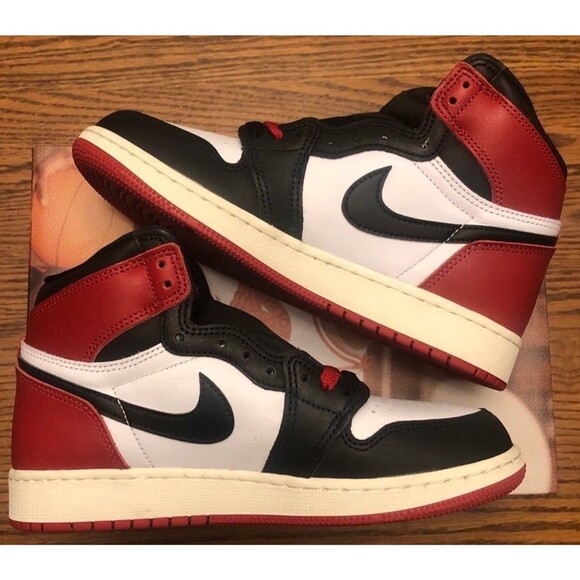 NIKE AIR JORDAN BLACK REIMAGINE TOE 5Y - Picture 2 of 5